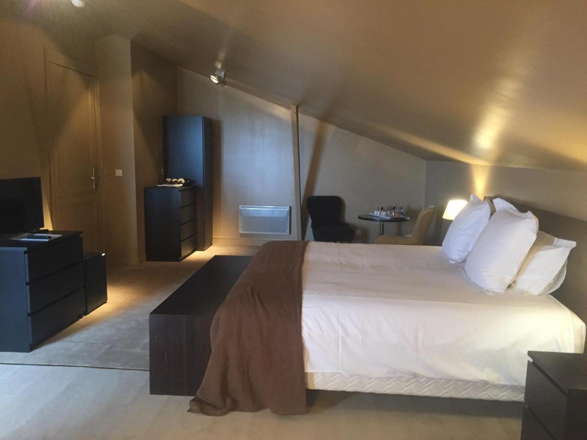 Hotel Ligaro Jarnac Bagian luar foto